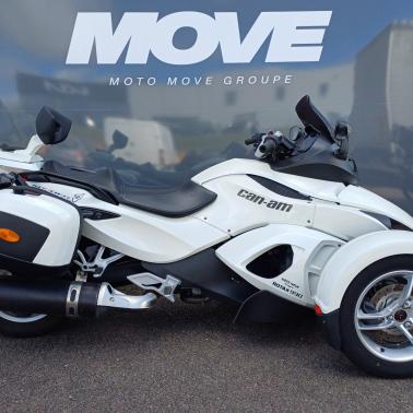 CAN-AM SPYDER RS